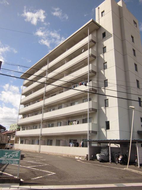東海ステーションハイツ