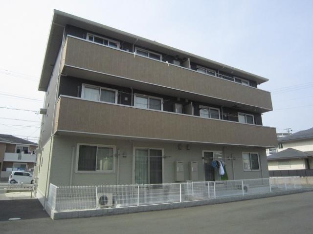 ポポラーレ