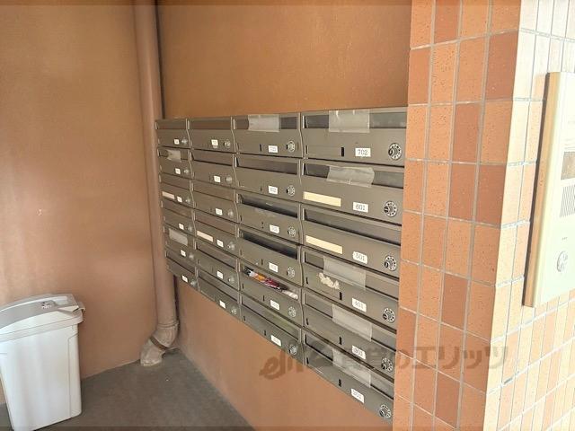 ビラデステ伊佐津(1K/2階)の外観写真