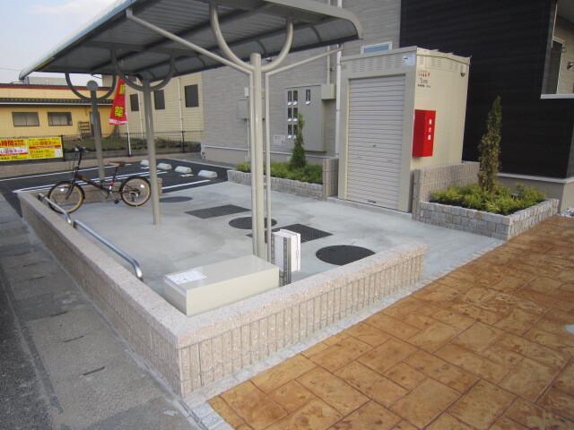 カーサフェリーチェ A棟
