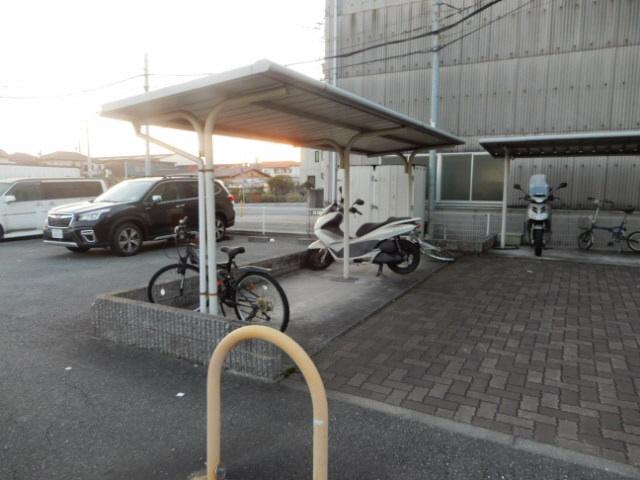 レオパレストゥジュール