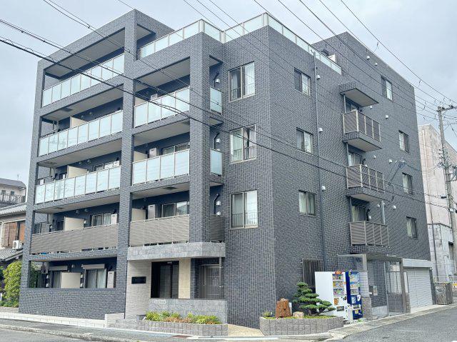 LUZ KOBE