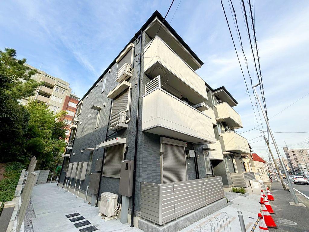 D PAINA 小机町