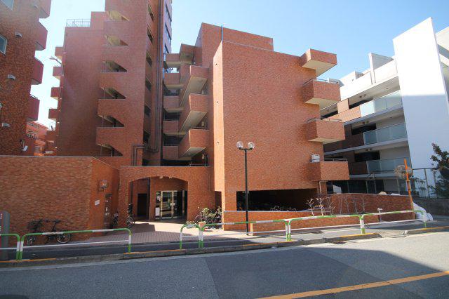シャンボール小石川