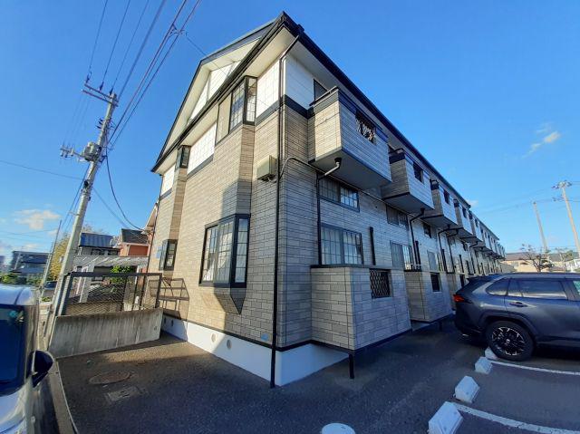 アヴァンセ富沢南三番館