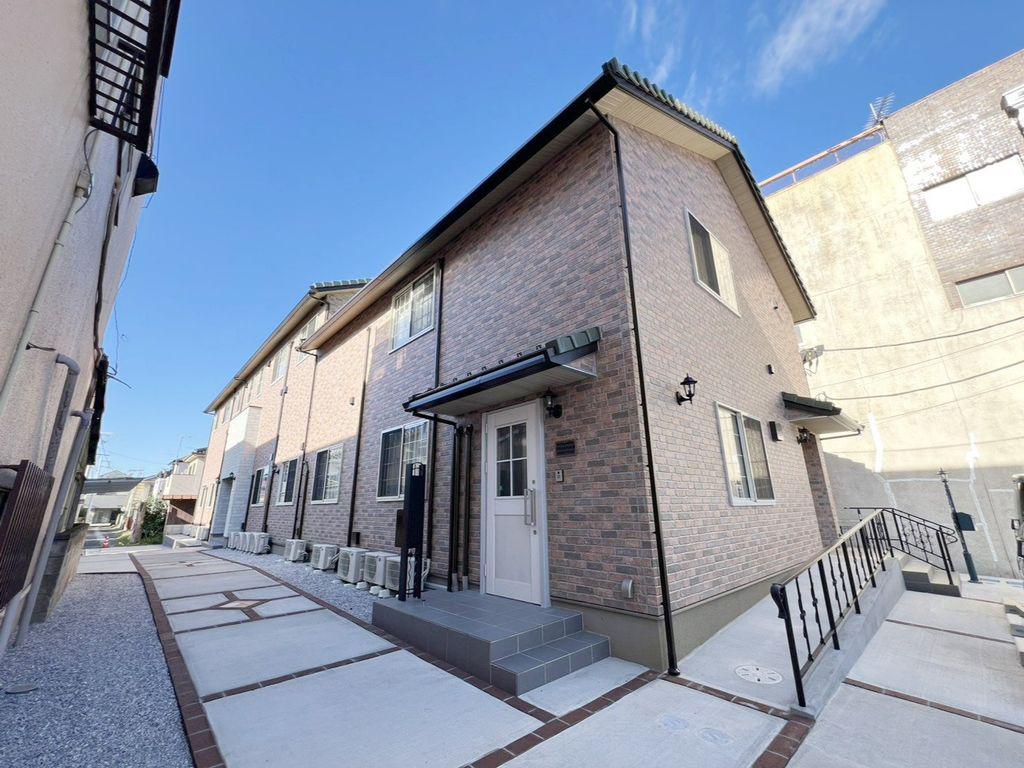 ＪＲ高崎線 桶川駅 徒歩7分  築1年