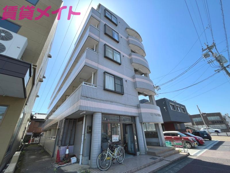 ロイヤル川原町