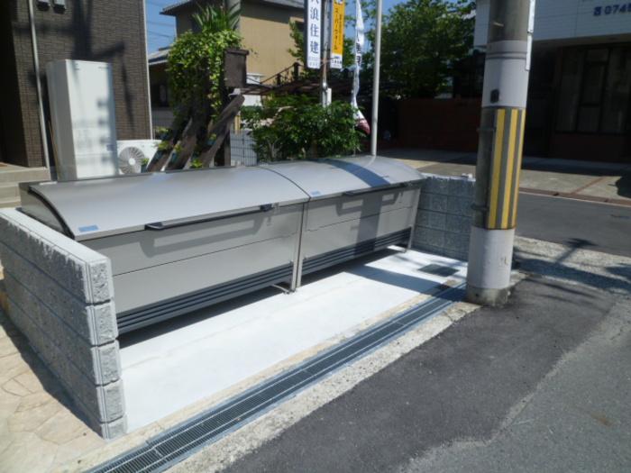 メゾンフルール トモ B棟