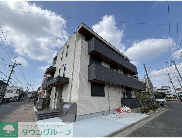 メゾンドルル