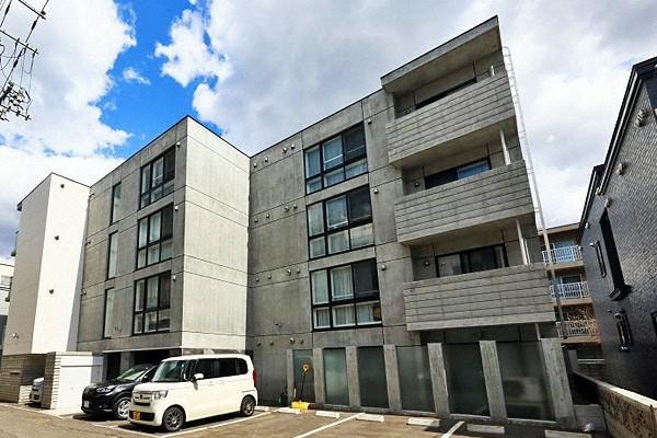 AYA RESIDENCE 