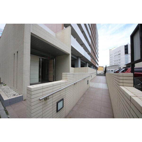 プラウランド堀田