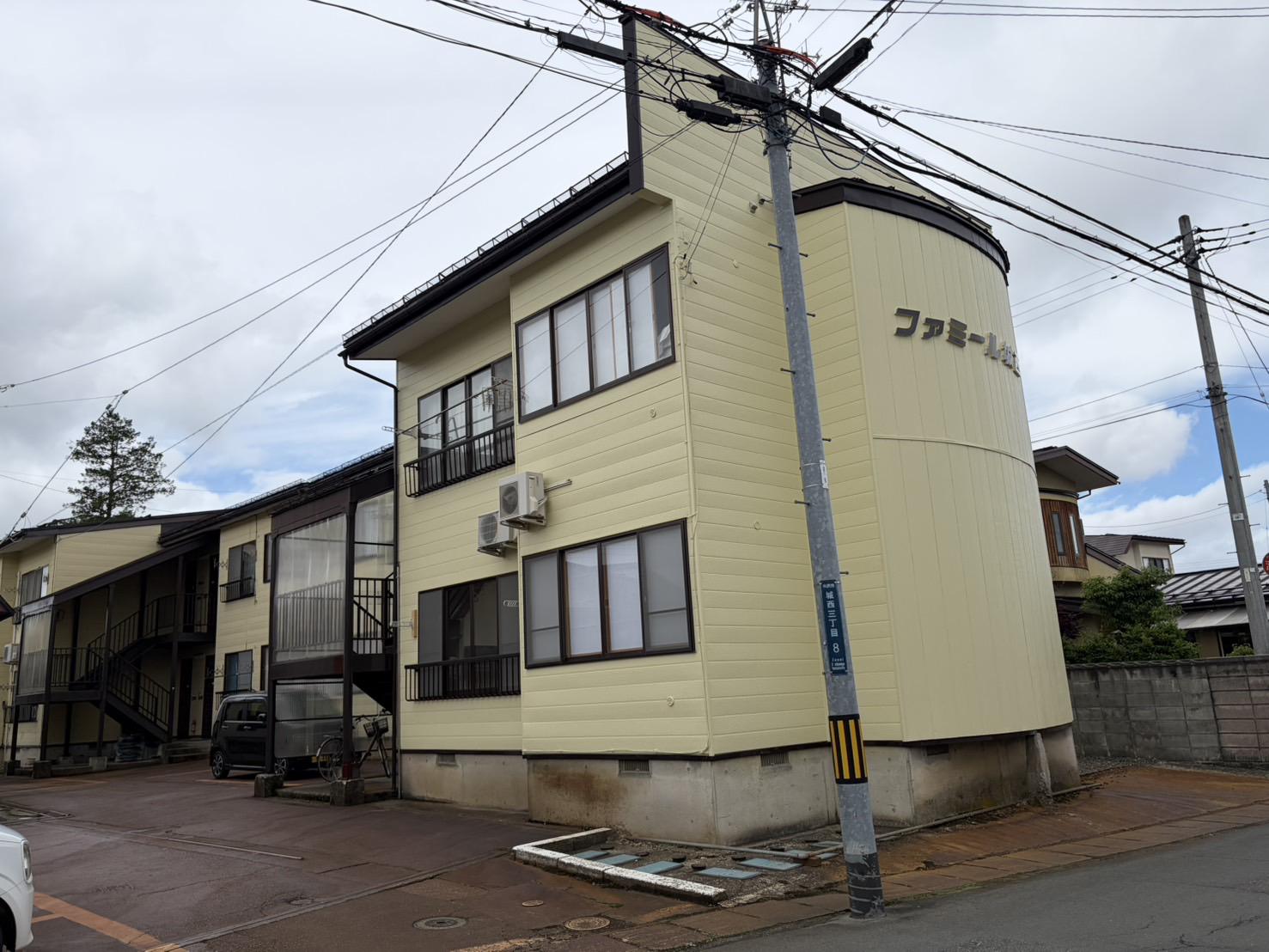 ファミール城西
