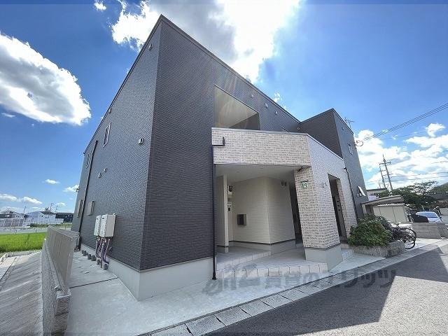 ウエストコミタリア1