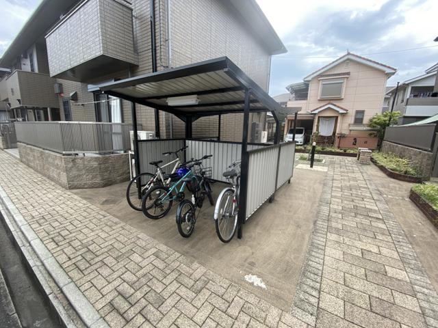 オークヒルズ B棟