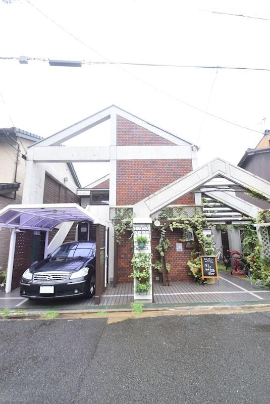 ヨークハウス