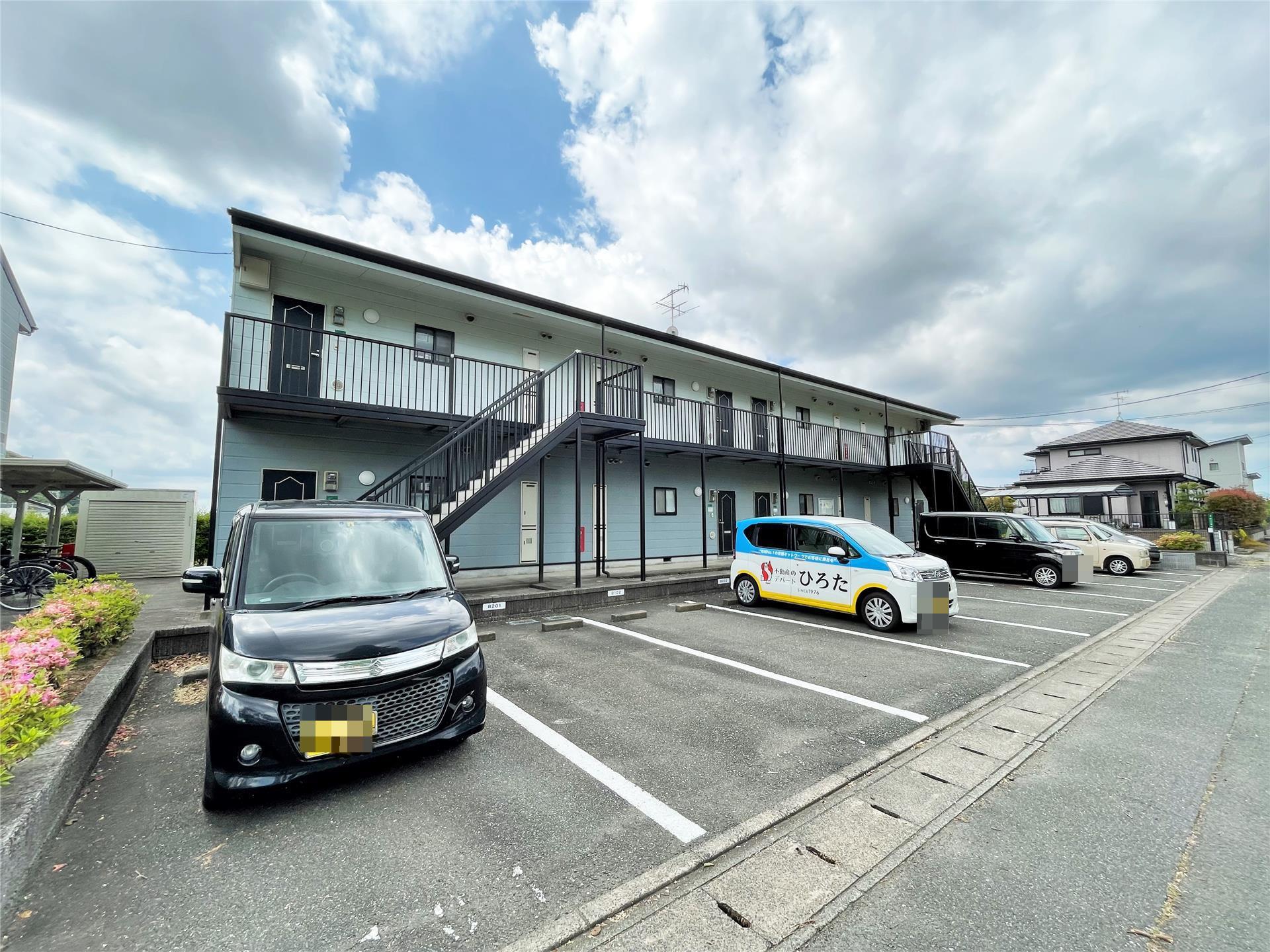 サンハイツ梶山B棟