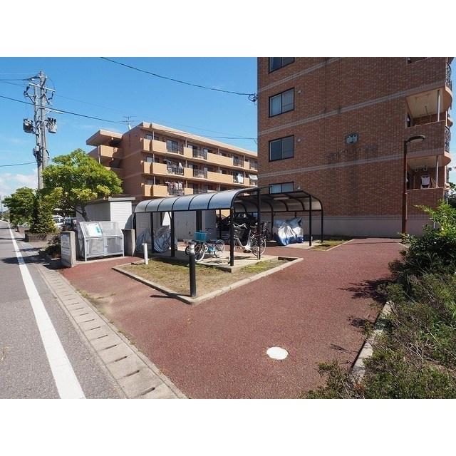 ピュアライフ坂井