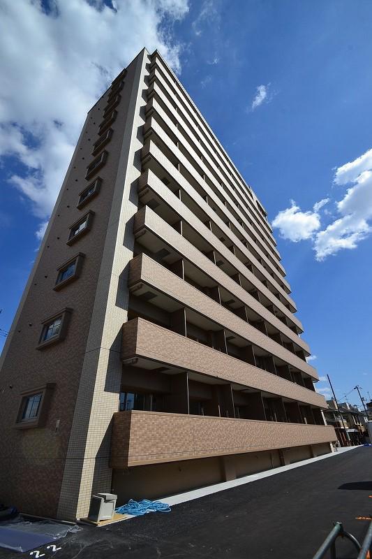 PARC HIROSHIMA EKIMAE