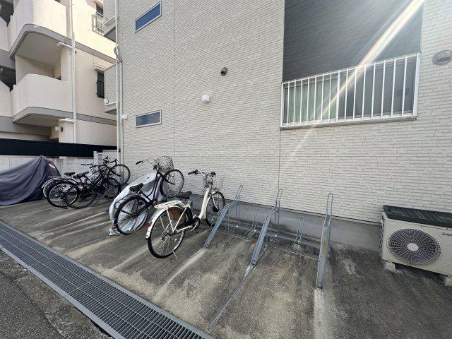 GRANDI COURT 御影塚町