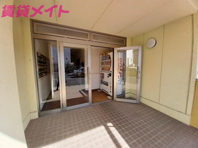 亀山マンションB棟