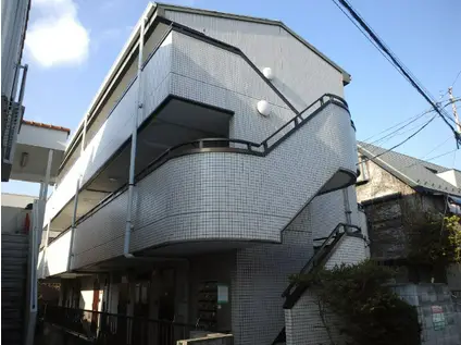 メモリアル・プラザ(1K/3階)の外観写真