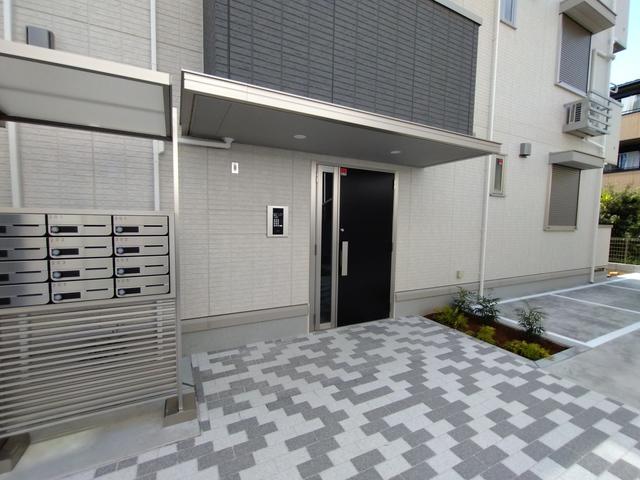 ＪＲ総武線 本八幡駅 徒歩18分 3階建 築4年