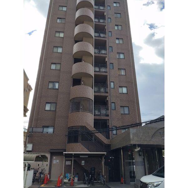 シュロス東白壁