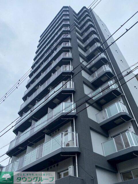 GENOVIA三郷駅前