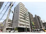 新栄アイサンメゾン 住居