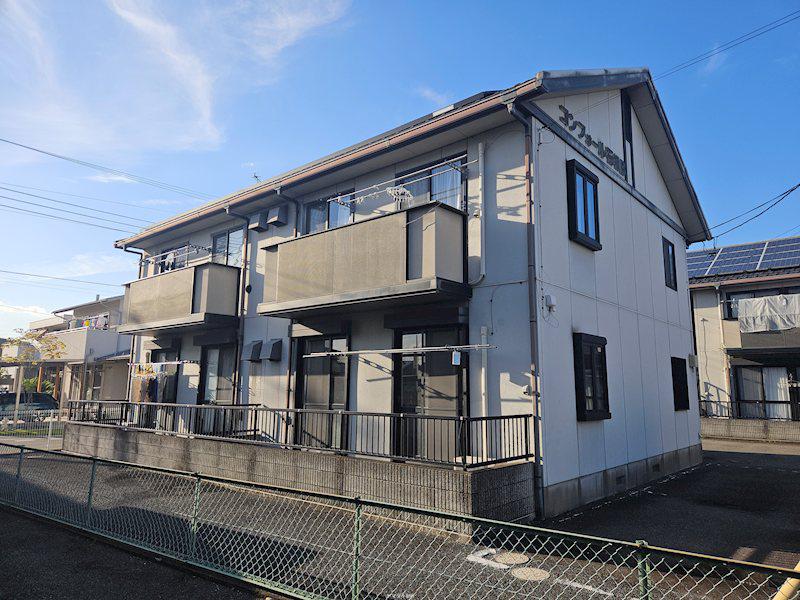 コンフォール石坂 B
