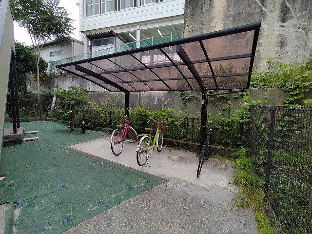ステップハイツA棟