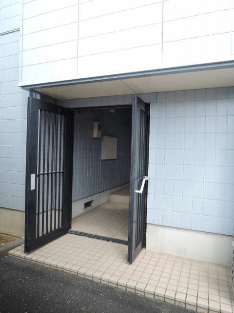 イーグルハイツ