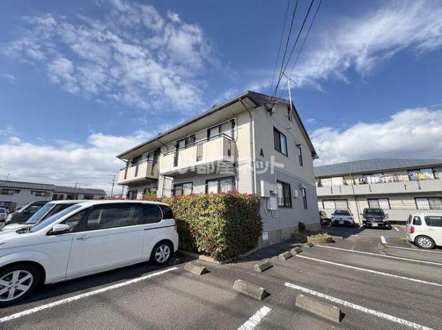 ロイヤルガーデン仲沖A