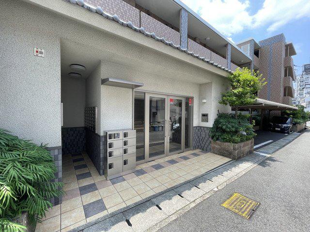 ラ・ウェゾン大石南町