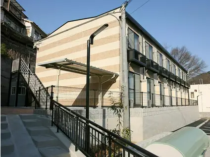 レオパレスファインコート鈴蘭台(1K/2階)の外観写真