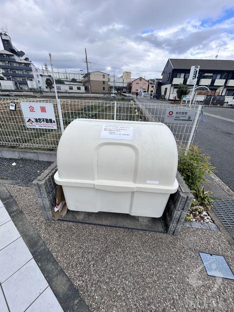 鳥羽リョウコウ