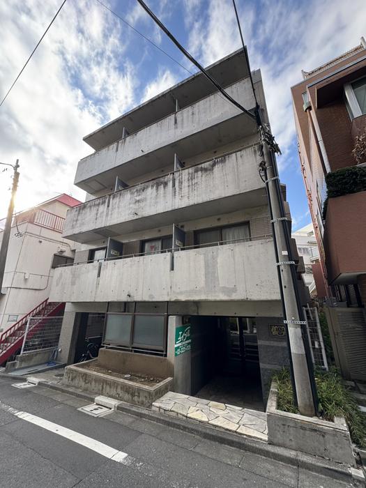 河田町モンプチ(1K/3階)