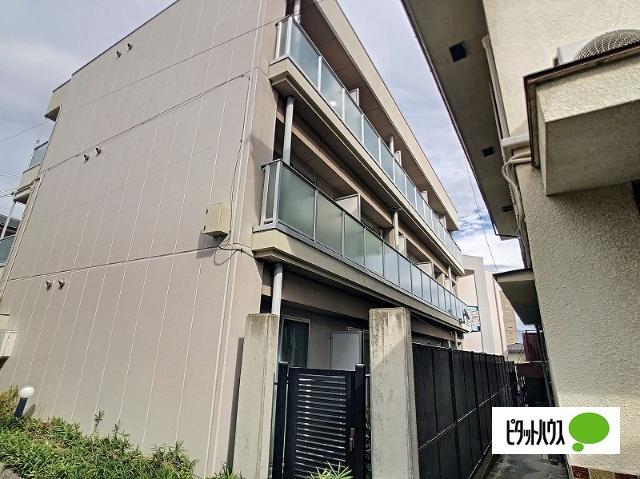 シティコート岩石 西館