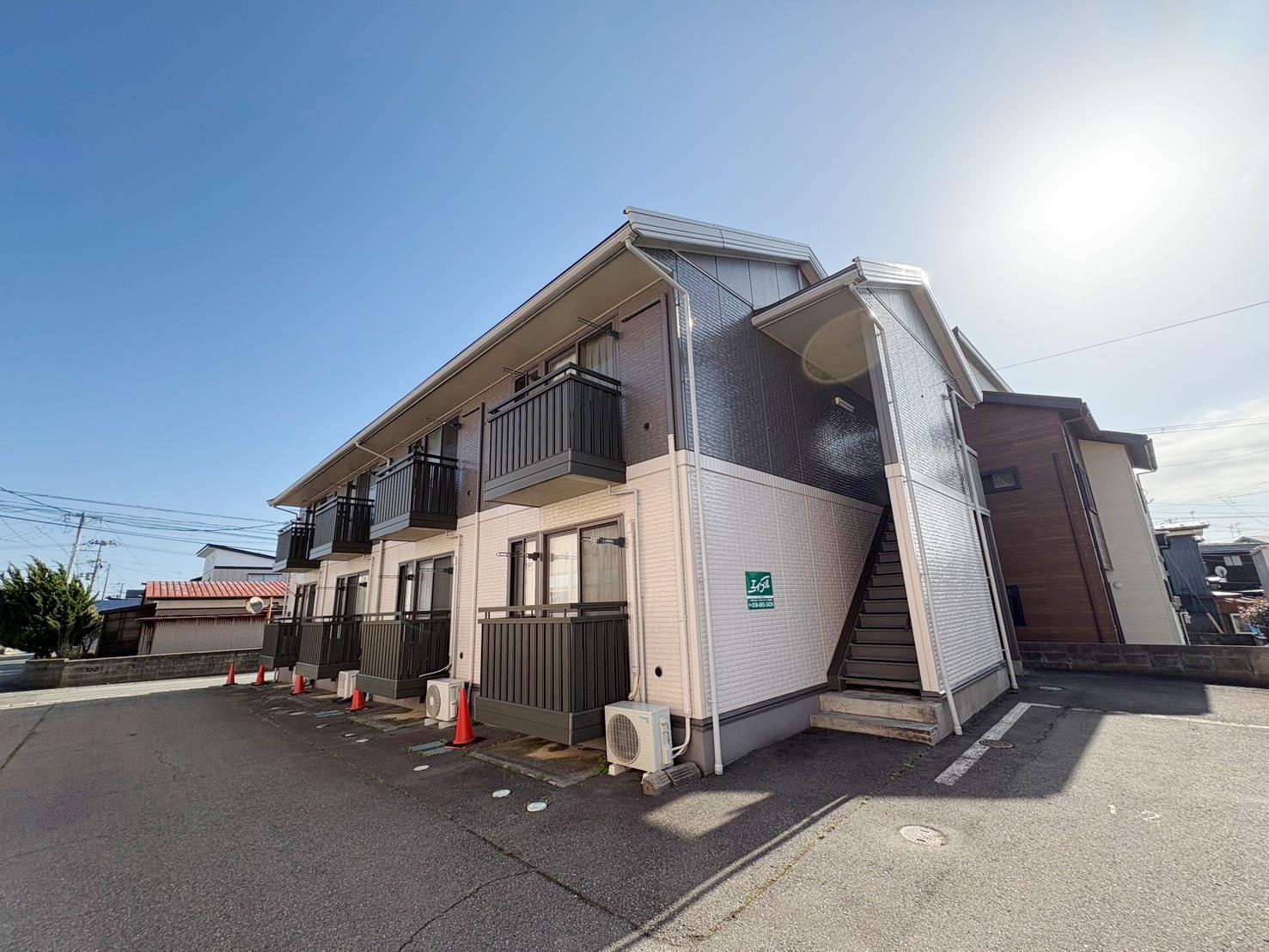 クローバーヒルズB