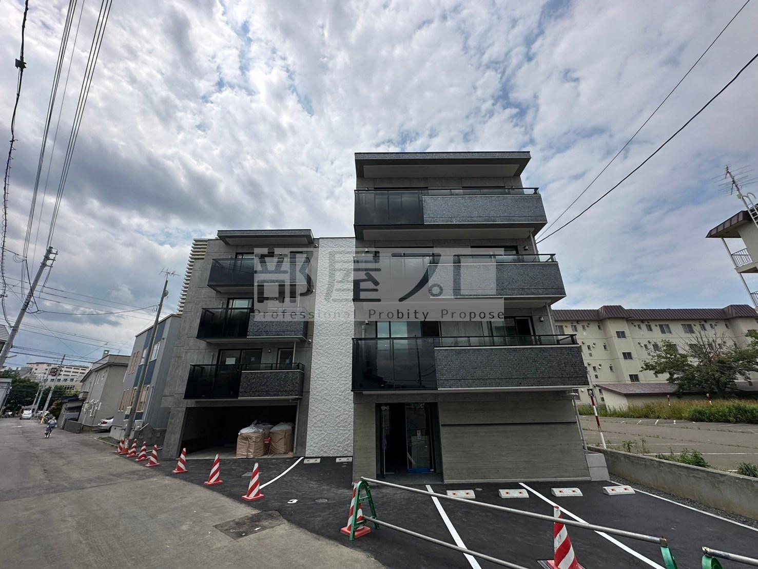 グランドサクセス琴似駅