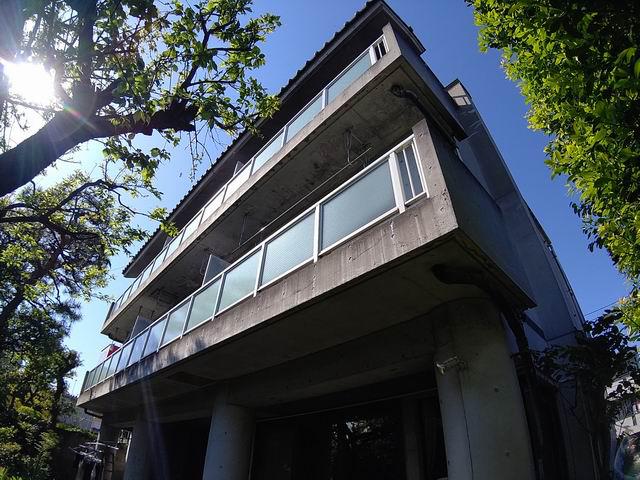 IGUSA-HOF