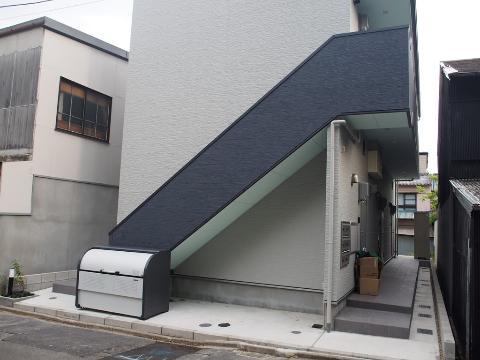 パルテンツァ志賀本通