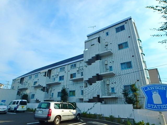 ペディメント・