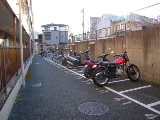 キャトルセゾンシライ壱番館(1K/3階)の外観写真
