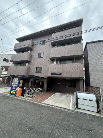 レジスコート今津中