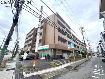 ファミリアル門戸