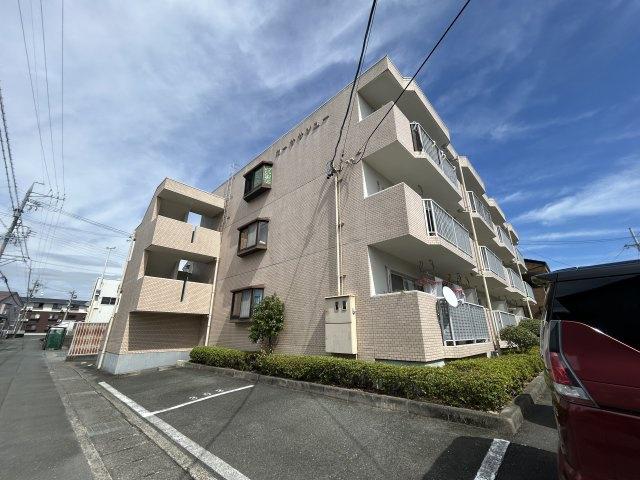 カーササンユウ