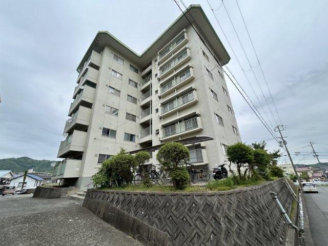 グリーンハイツ西山