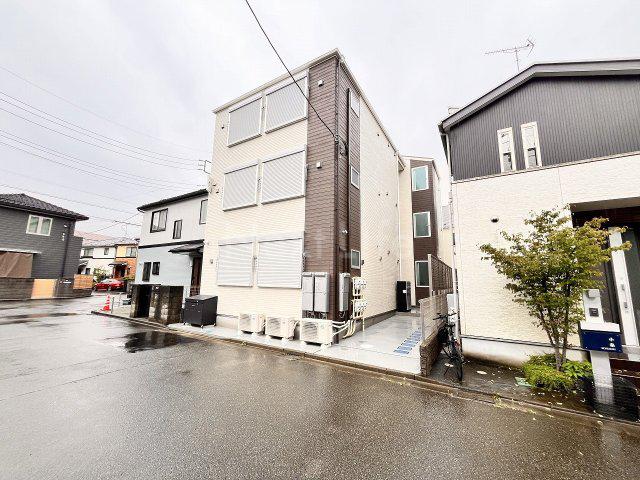 スターリング府中