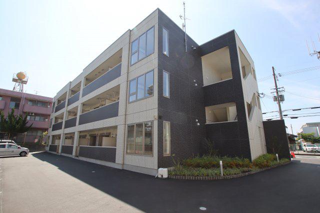 N.MAISON